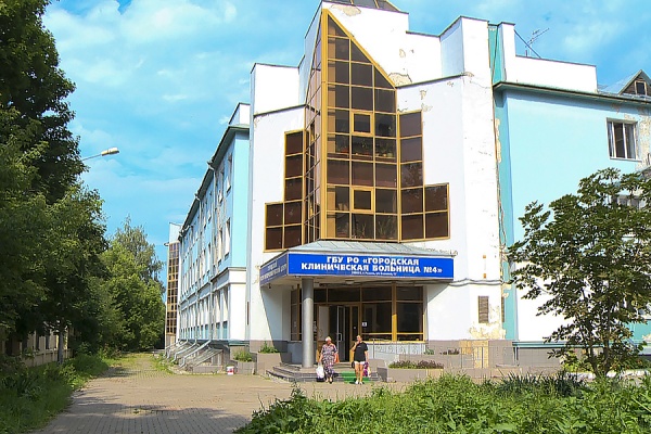 Новый цифровой флюорограф принял первых пациентов в больнице №4