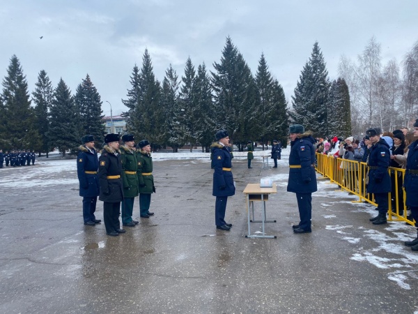 Более 50 прапорщиков выпустились из Рязанского училища ВДВ им. В.Ф. Маргелова