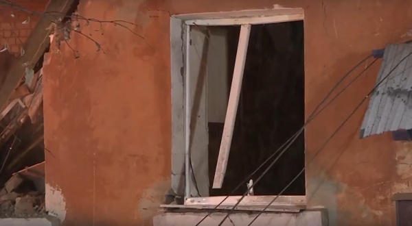 В Сапожковском доме Детского творчества обрушилась стена