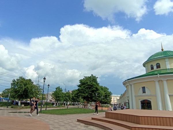 Рязанцев приглашают на парфюмерную дегустацию