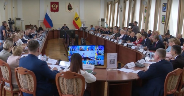 Демонтаж старого корпуса Александро-Невской больницы завершат в июле