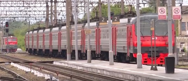 В России празднуют День железнодорожника