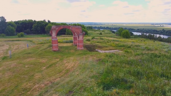 На раскопках в Старой Рязани нашли уникальную ювелирную матрицу