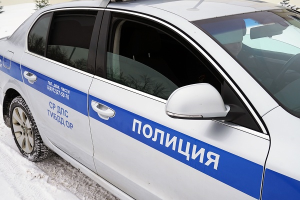 В Сасовском районе перевернулась машина, четыре человека пострадали