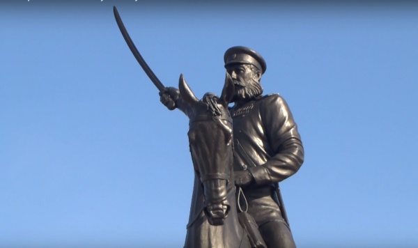 В Александро-Невском открыли памятник генералу Скобелеву