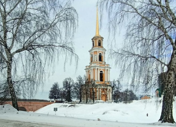 В Рязани закрыли мост, связывающий кремль с поселком Остров