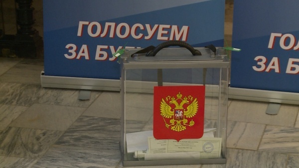 Выборы 2022. На дому проголосовал почетный гражданин Рязани Дмитрий Черничкин