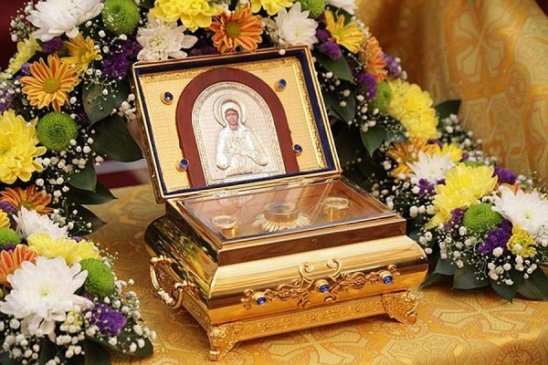 В Успенском соборе Рязани встретили ковчег с частицей мощей блаженной Матроны Московской