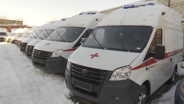Рязанской области передали 15 машин «скорой помощи»
