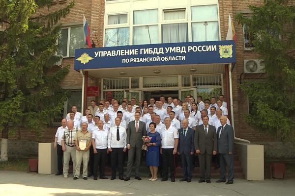Павел Малков поздравил сотрудников ГИБДД с профессиональным праздником