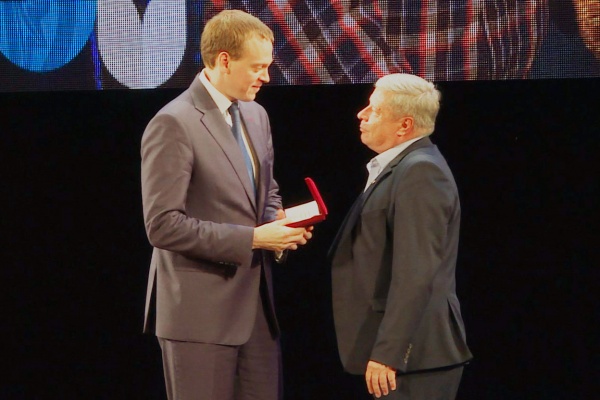 Павел Малков поздравил рязанцев с Днем города и вручил государственные награды